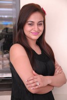Aksha Latest  Photo Pics